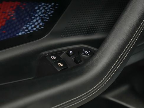 Used 2025 BMW M2 w/ Lighting Package image 19