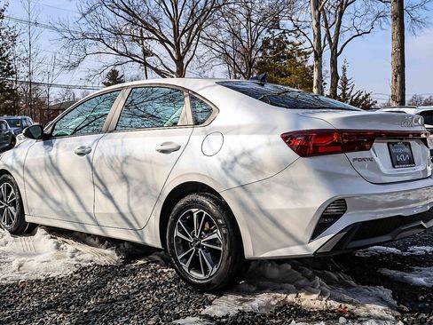 Certified 2024 Kia Forte LXS image 4