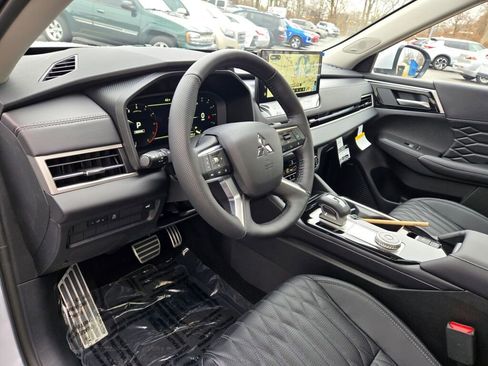 New 2026 Mitsubishi Outlander SEL image 20