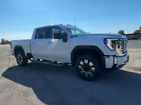 New 2026 GMC Sierra 2500 Denali w/ Technology Package image 2