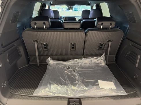 New 2026 Chevrolet Traverse LT w/ Driver Confidence Package image 14