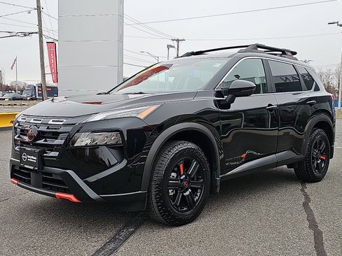 Certified 2025 Nissan Rogue SV w/ Rock Creek Premium Package image 3