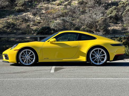 Certified 2024 Porsche 911 Carrera 4 GTS image 2