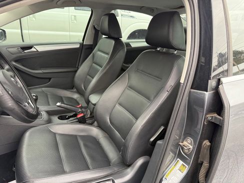 Used 2014 Volkswagen Jetta SE image 29