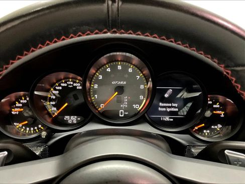 Used 2019 Porsche 911 GT3 RS RWD image 26
