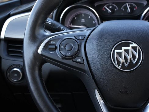 Used 2020 Buick Envision Essence image 13