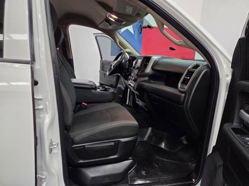 Used 2019 RAM 3500 Tradesman image 72