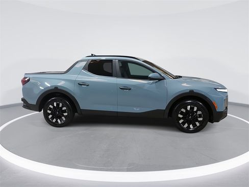 Certified 2025 Hyundai Santa Cruz SEL image 4