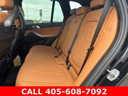 Used 2023 BMW X5 xDrive40i AWD/4WD image 12