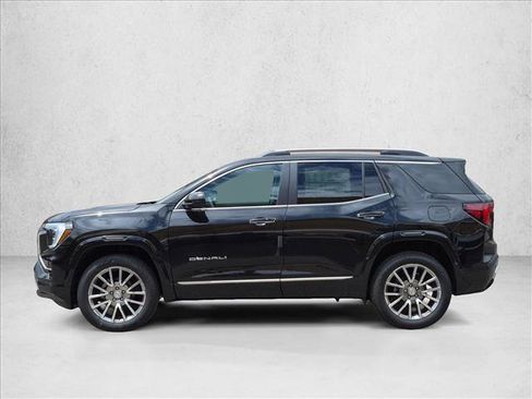 New 2026 GMC Terrain Denali w/ LPO, Floor Liner Package AWD/4WD image 9
