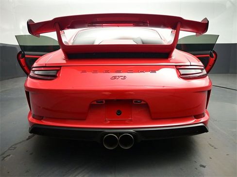 Used 2018 Porsche 911 GT3 image 26