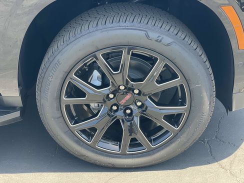 New 2026 GMC Yukon XL Denali AWD/4WD image 30