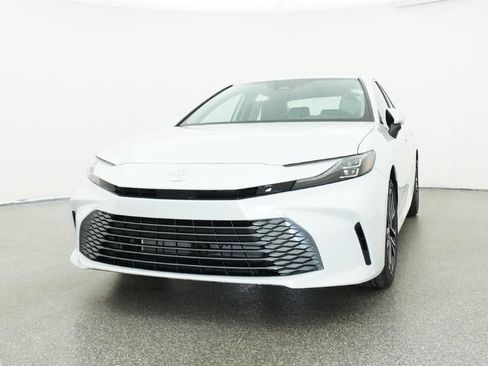 New 2026 Toyota Camry XLE image 32