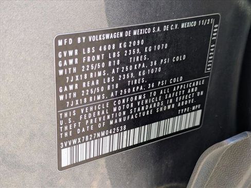 Used 2022 Volkswagen Taos SE image 24