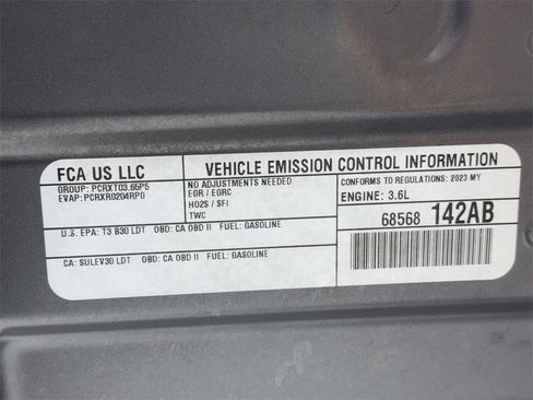 Used 2023 Jeep Grand Cherokee L Laredo image 63