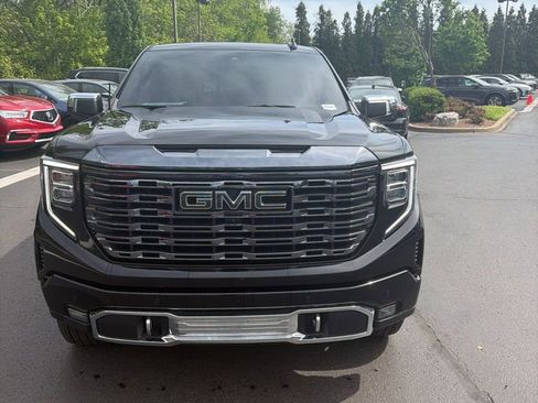 Used 2024 GMC Sierra 1500 Denali Ultimate image 2