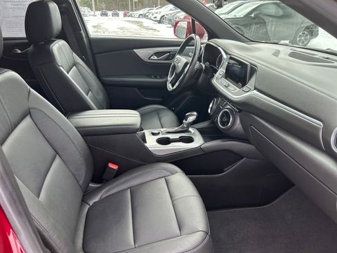 Used 2019 Chevrolet Blazer LT image 14