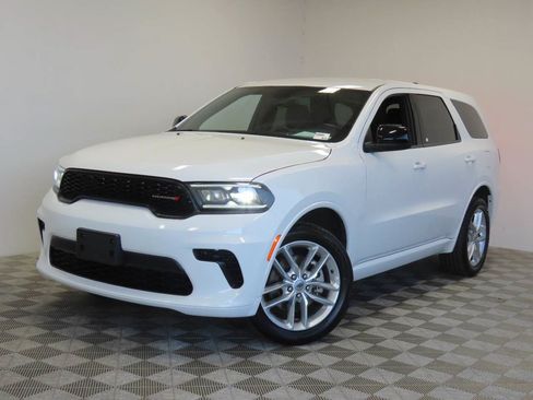 Used 2023 Dodge Durango GT AWD/4WD image 1