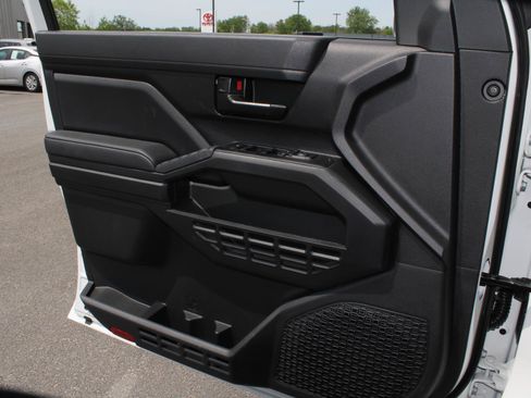 New 2026 Toyota Tacoma SR RWD image 8