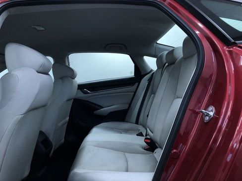 Used 2018 Honda Accord LX image 19