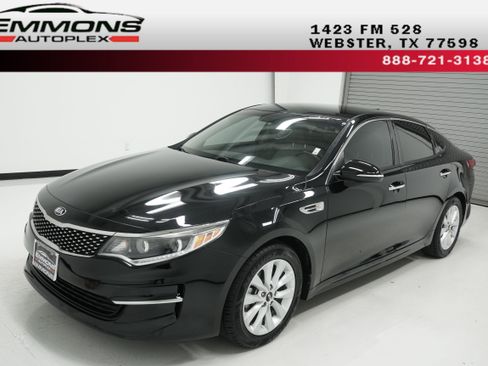 Used 2017 Kia Optima EX FWD image 1