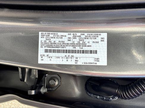 Used 2024 Ford F250 XL w/ STX Appearance Package image 30