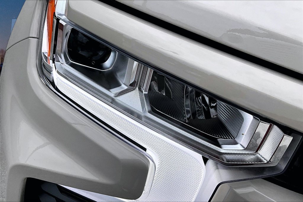 New 2026 Chevrolet Silverado 1500 RST w/ Safety Package AWD/4WD image 18