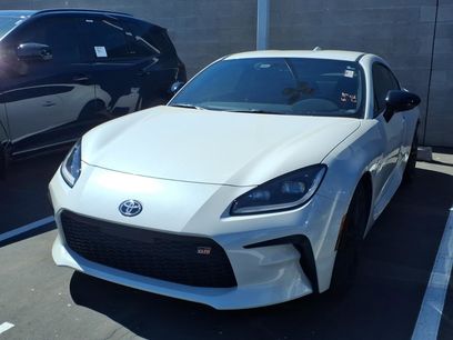 Certified 2025 Toyota GR86 Premium w/ ALL Weather Mat Package (TMS)