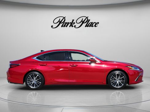 Used 2025 Lexus ES 350 12.3-in Lexus Interface, Panor w/ Premium Package image 6