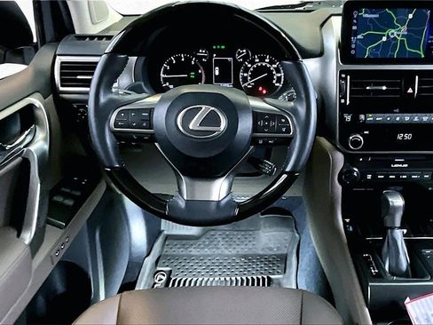 Used 2023 Lexus GX 460 Premium image 8