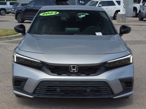 Used 2023 Honda Civic Sport image 23