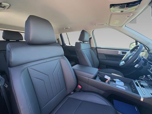 New 2026 Hyundai Santa Fe SEL FWD image 8