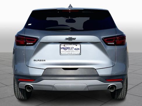 Used 2023 Chevrolet Blazer LT image 4