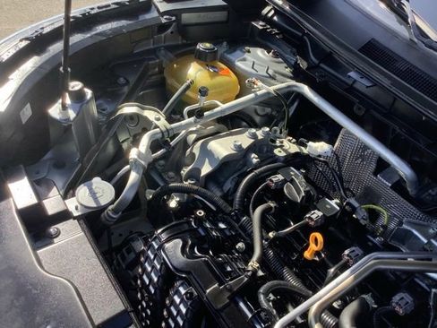 Used 2022 Mitsubishi Outlander SEL image 17