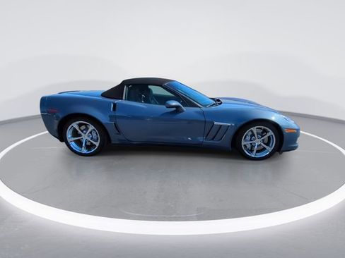 Used 2011 Chevrolet Corvette Grand Sport w/ Preferred Equipment Group RWD image 9