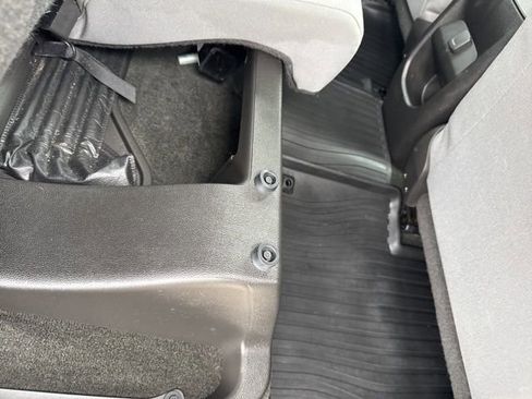 Used 2018 Chevrolet Colorado W/T w/ WT Convenience Package image 18