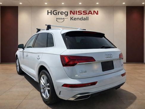 Used 2023 Audi Q5 2.0T Premium AWD/4WD image 2