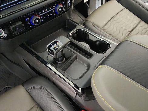 New 2026 Chevrolet Silverado 1500 ZR2 AWD/4WD image 36