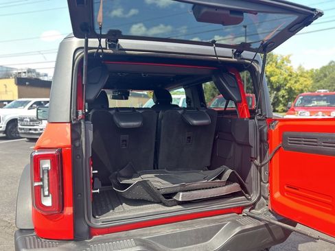 Used 2023 Ford Bronco Badlands image 5