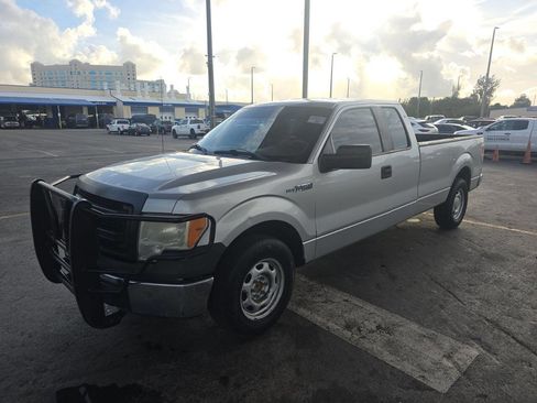 Used 2014 Ford F150 XL w/ Equipment Group 101A Mid image 1