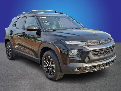 Used 2022 Chevrolet TrailBlazer ACTIV AWD/4WD image 3