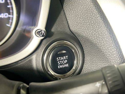 Used 2023 Mitsubishi Eclipse Cross SE image 16