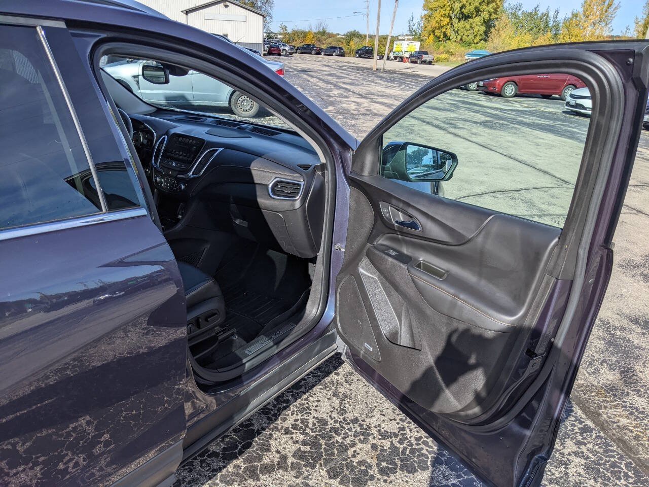 Used 2018 Chevrolet Equinox Premier AWD/4WD image 13