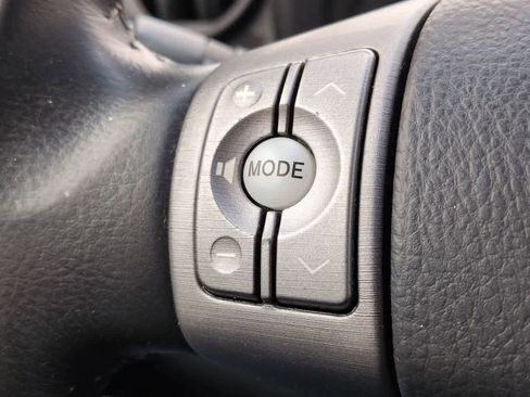 Used 2007 Toyota RAV4 Limited FWD image 24
