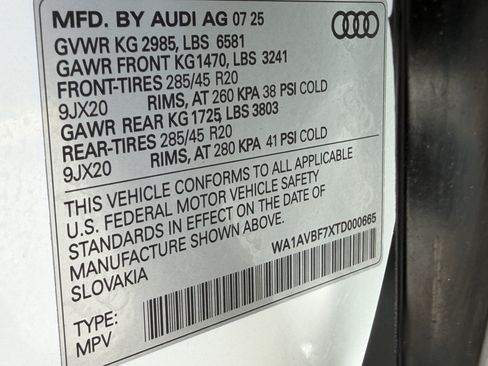Used 2026 Audi Q7 3.0T Premium w/ Convenience Plus Package AWD/4WD image 39