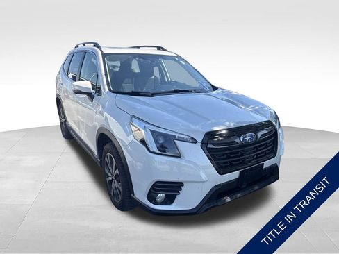 Certified 2023 Subaru Forester Limited AWD/4WD image 1