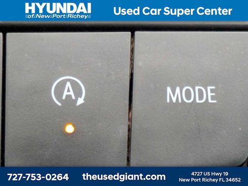 Used 2024 Cadillac XT4 Premium Luxury FWD image 32