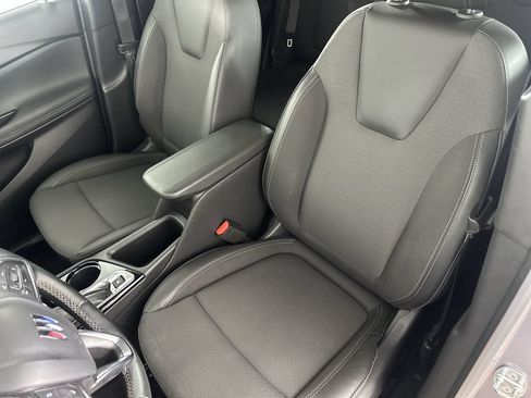 Used 2024 Buick Encore GX Preferred w/ Comfort Package AWD/4WD image 22