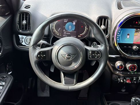 Used 2022 MINI Cooper Countryman S w/ Premium Package FWD image 26