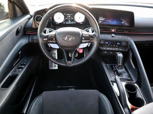 Used 2022 Hyundai Elantra N image 14